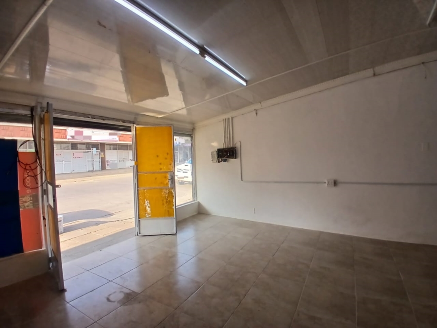 Commercial Property for Sale in Lower Bo-dorp North West